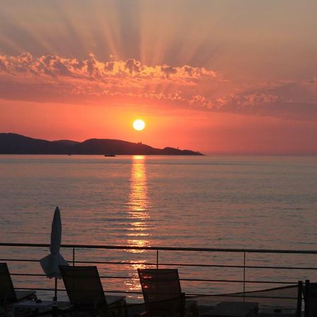 Hotel Tettola Saint-Florent  Ngoại thất bức ảnh
