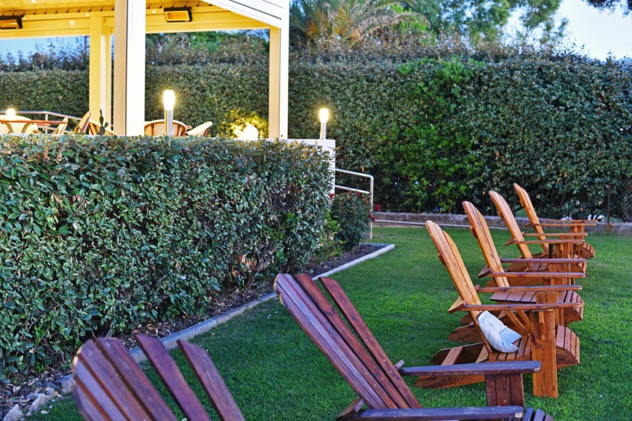 Hotel Tettola Saint-Florent  Ngoại thất bức ảnh