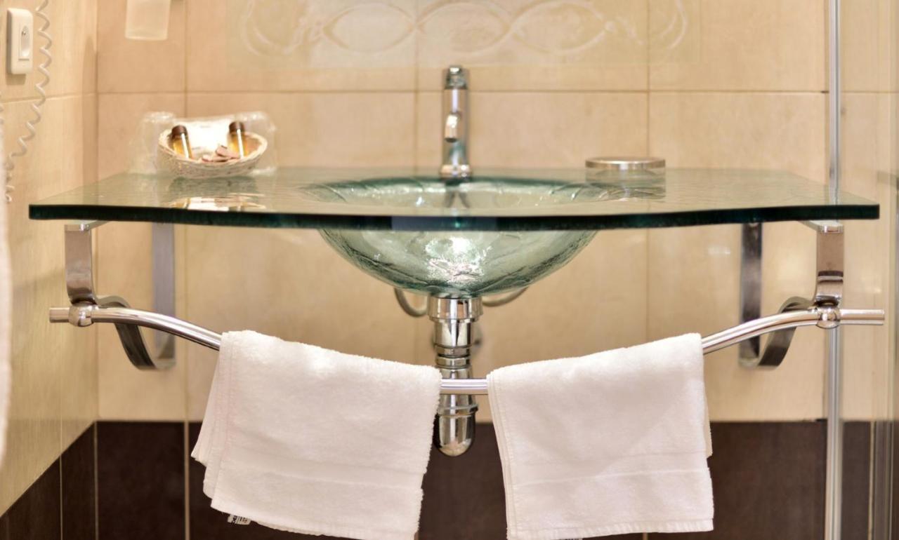 Hotel Tettola Saint-Florent  Ngoại thất bức ảnh